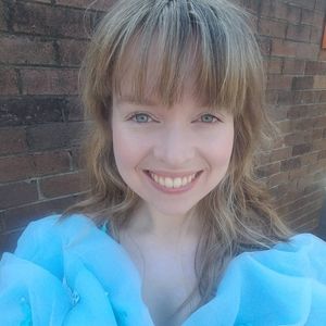 Meet your Posher, Bobbie